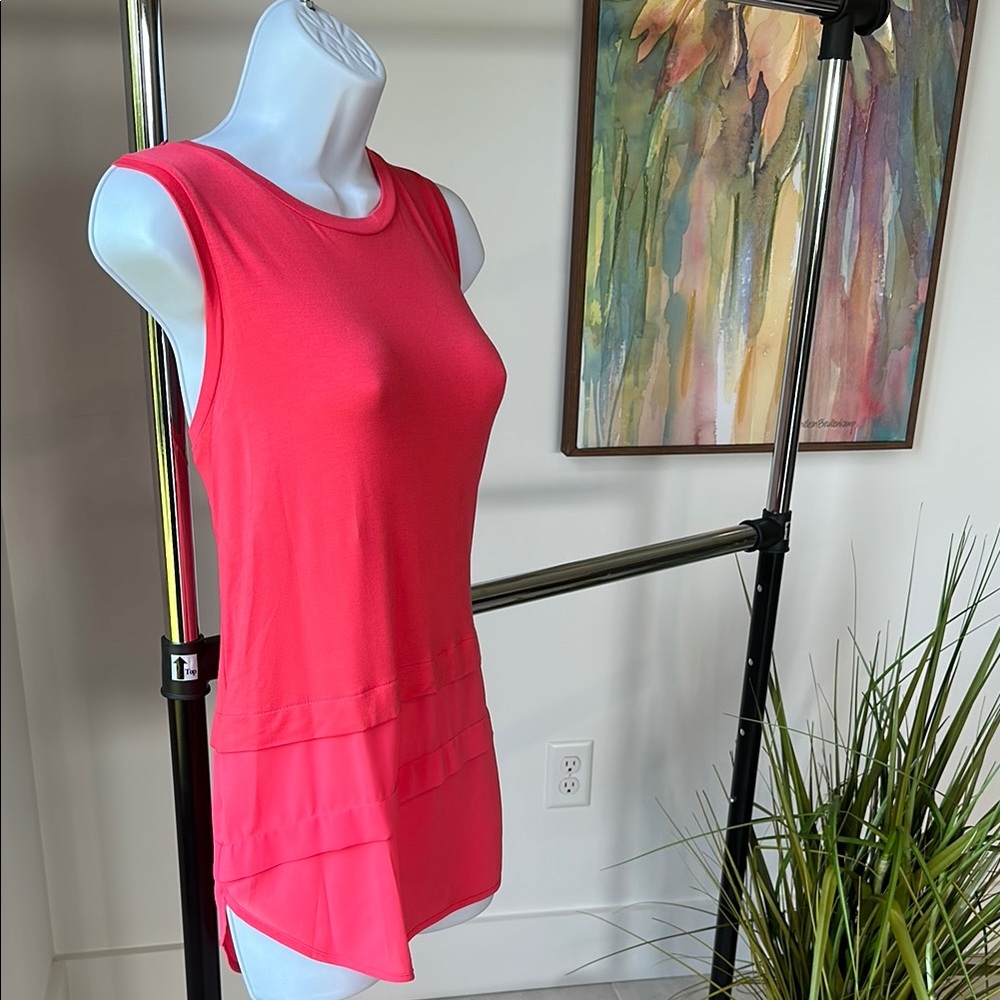 Michael Kors coral colored top - NWT - Picture 2 of 7